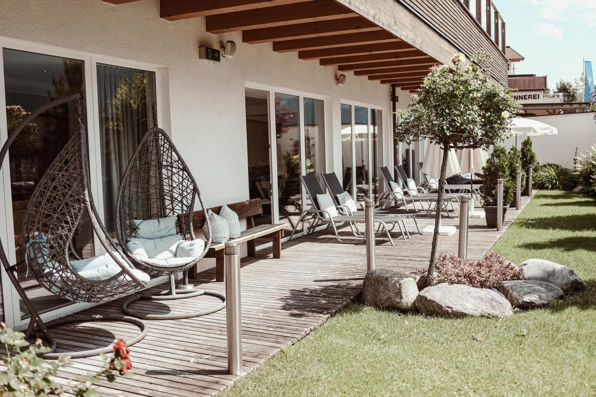Hotel St. Georg Zum See Maurach  Ngoại thất bức ảnh